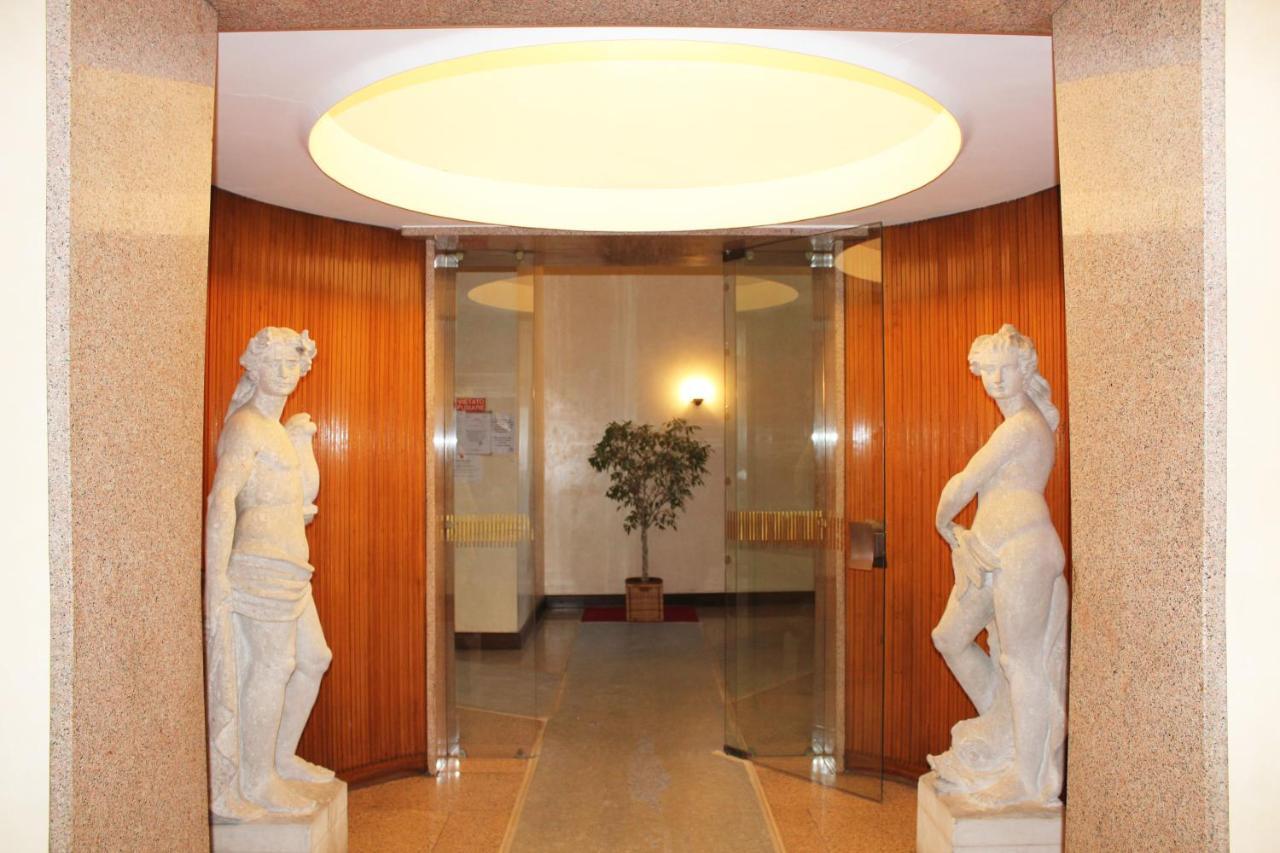 La Locanda Dell'Olmo Μιλάνο Εξωτερικό φωτογραφία